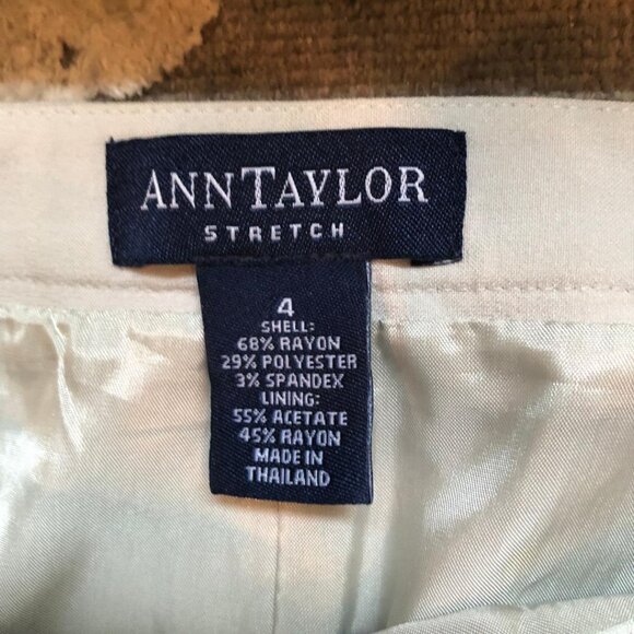 Ann Taylor, Women's dress pants/trousers, Size: 4, Color: khaki/sand/cream/tan - Picture 3 of 10